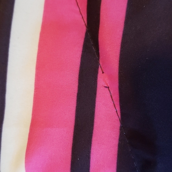 LADIES FRESH POLY FILLED PUFFER VEST SZ SMALL - Picture 11 of 11